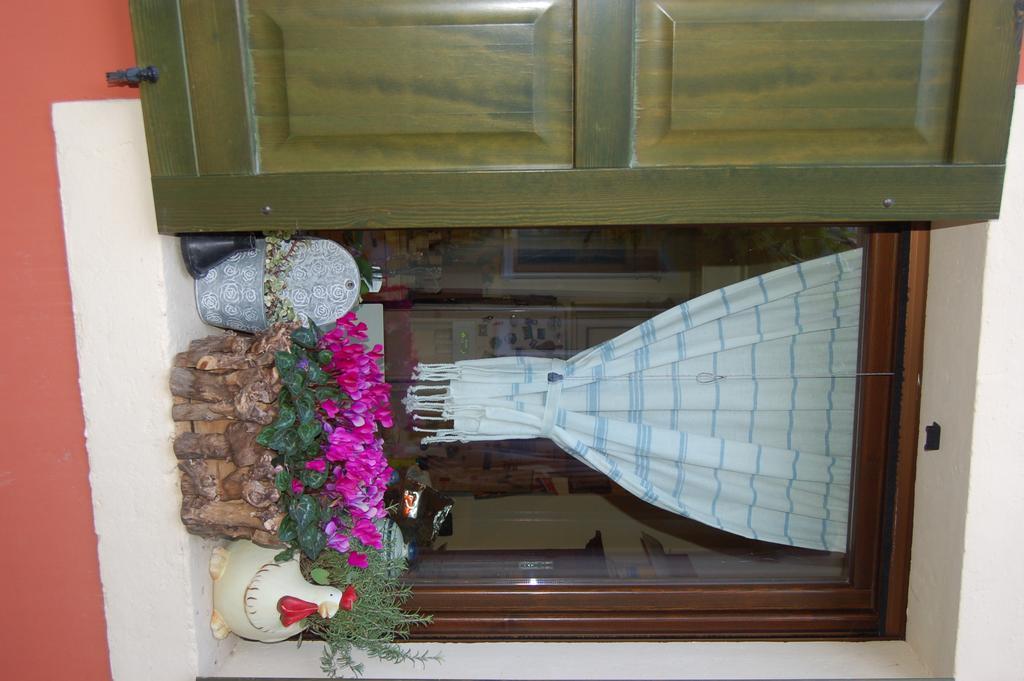 B&B Corte Giare ซานตัมบรอโจ ดิ วัลโปลีเชลลา ภายนอก รูปภาพ
