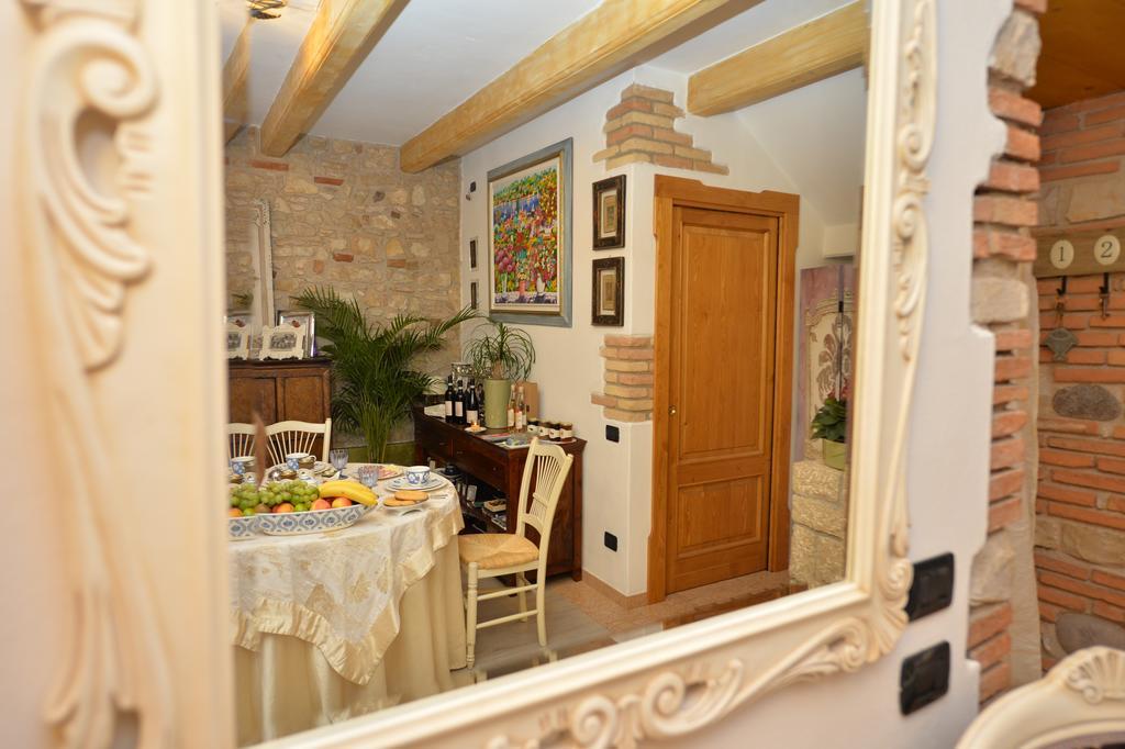 B&B Corte Giare ซานตัมบรอโจ ดิ วัลโปลีเชลลา ภายนอก รูปภาพ