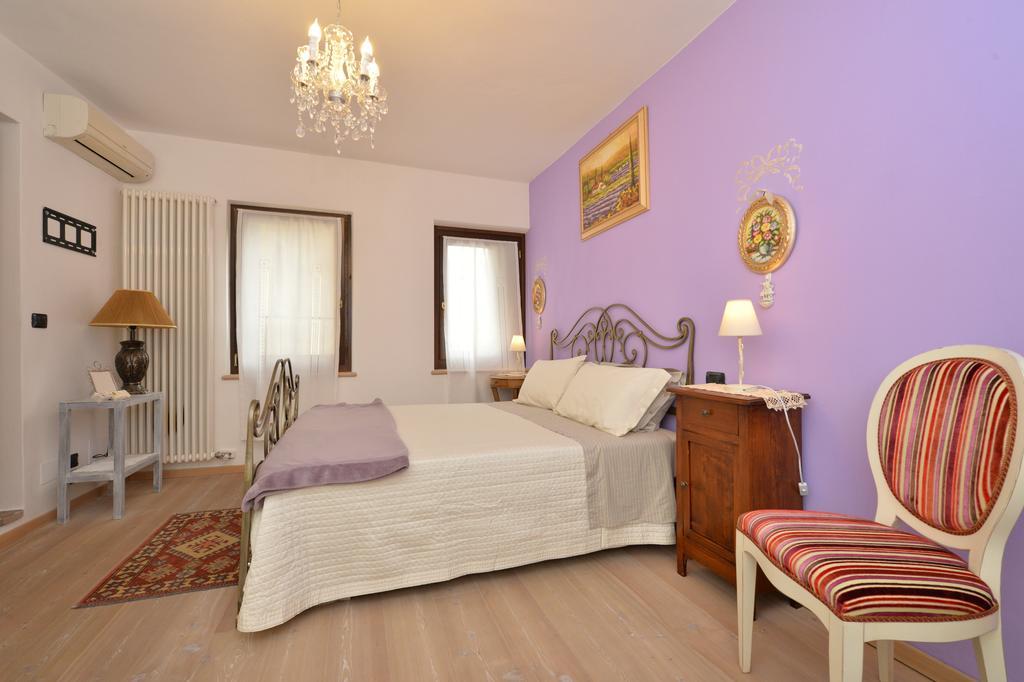 B&B Corte Giare ซานตัมบรอโจ ดิ วัลโปลีเชลลา ห้อง รูปภาพ