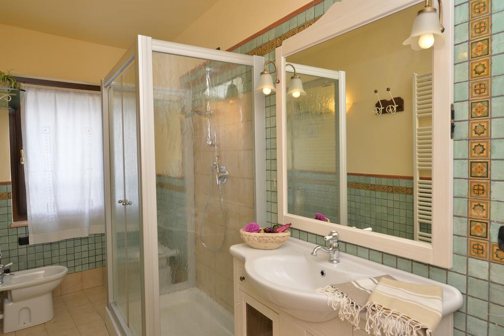 B&B Corte Giare ซานตัมบรอโจ ดิ วัลโปลีเชลลา ห้อง รูปภาพ