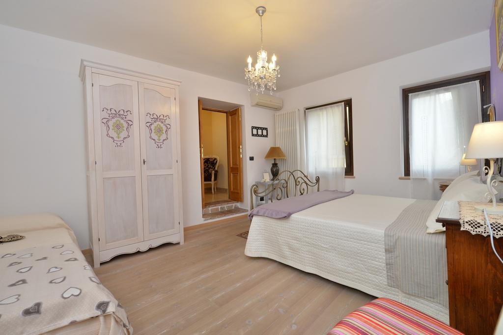 B&B Corte Giare ซานตัมบรอโจ ดิ วัลโปลีเชลลา ห้อง รูปภาพ